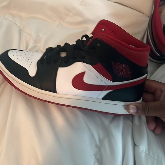 Jordan Shoes / Air jordan 1 mid / - Picture 2 of 4